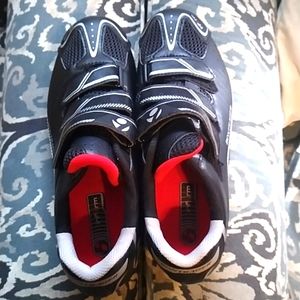 Bontrager SPD clip cycling shoes size 10 EU 43